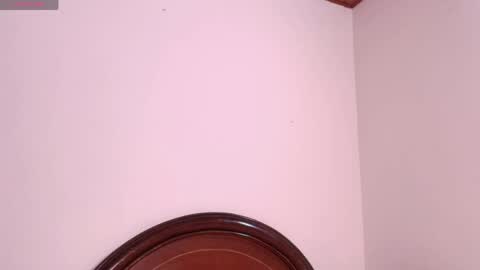 miia_monroy online show from April 18, 8:20 pm