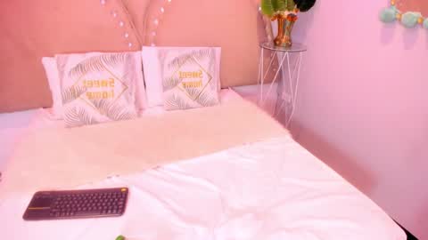 j online show from September 11, 3:29 am