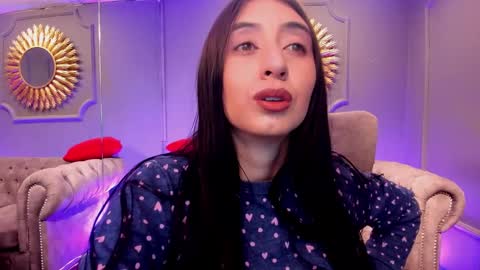 miilu  online show from January 19, 3:18 am