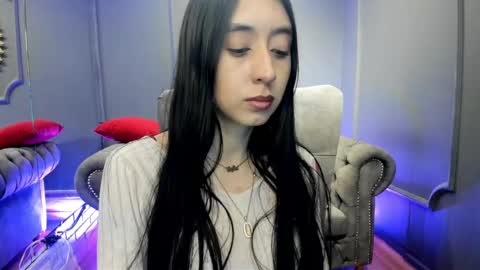 miilu  online show from January 29, 1:16 am