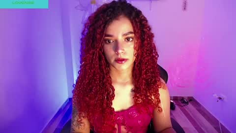 Snapshot of miilu_dancer_ chatting on December 13, 2:16 pm Lucii online show from December 13, 2:16 pm