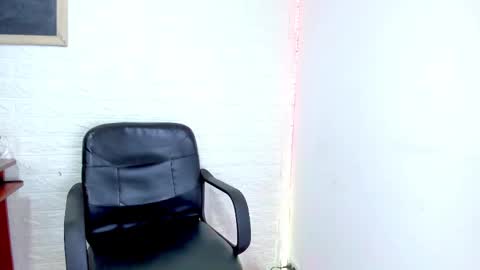 miiss_evaa online show from February 17, 11:23 am