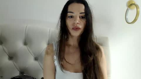 Mika online show from April 2, 11:40 am