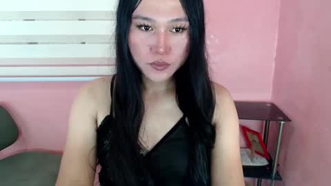 Hi im Avah online show from February 4, 11:16 am