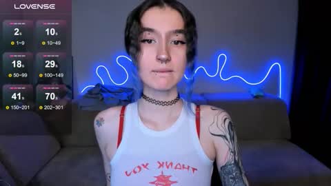 Mika online show from January 17, 7:32 pm