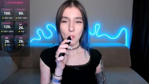 Mika online show from November 9, 10:49 pm