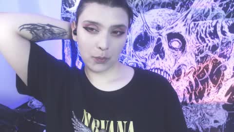 Mika online show from April 1, 10:40 pm