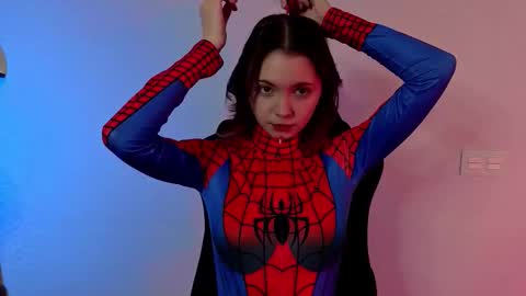 Milkiss online show from December 5, 4:30 pm