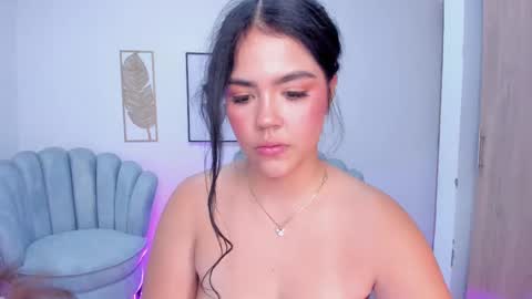 mila_blaze online show from October 19, 3:19 am