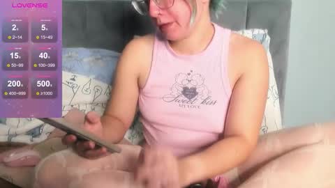 Snapshot of mila_good chatting on October 11, 8:33 pm mila_good online show from October 11, 8:33 pm