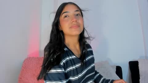 martina online show from June 5, 5:11 am