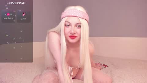 MilaSweeet online show from January 14, 12:21 pm