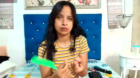 Snapshot of miladiosa chatting on October 17, 12:52 pm miladiosa online show from October 17, 12:52 pm