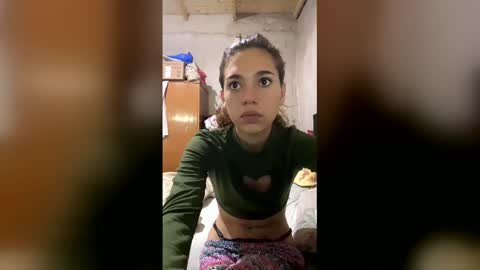 milagrossuwu online show from April 3, 11:19 am