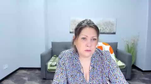 Snapshot of milana_blake chatting on March 10, 1:00 pm Milana online show from March 10, 1:00 pm