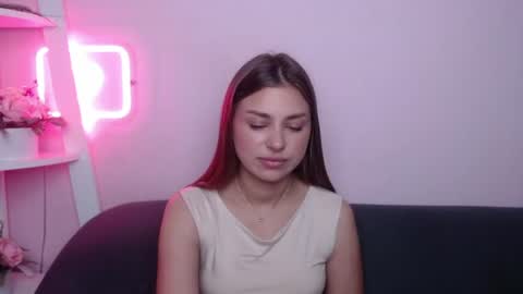 milanaangelas online show from June 29, 4:52 am