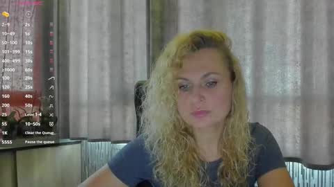 Snapshot of milanna_x chatting on September 29, 10:53 am milanna_x online show from September 29, 10:53 am