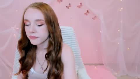 Mila online show from May 30, 9:07 am