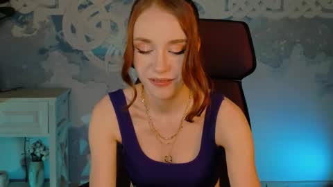 Mila online show from May 22, 9:40 am