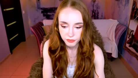 Mila online show from May 19, 9:16 am