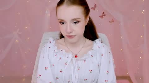 Mila online show from May 27, 5:26 am