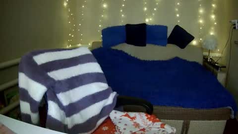 Milaxcute online show from March 19, 8:07 am