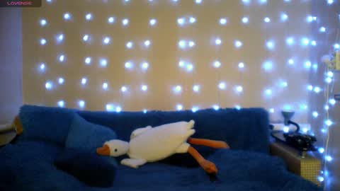 Snapshot of milaxcute chatting on February 19, 11:49 am Milaxcute online show from February 19, 11:49 am
