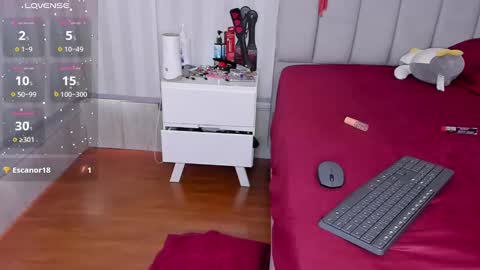 Snapshot of mileyerikson chatting on September 18, 2:48 pm MILEY online show from September 18, 2:48 pm