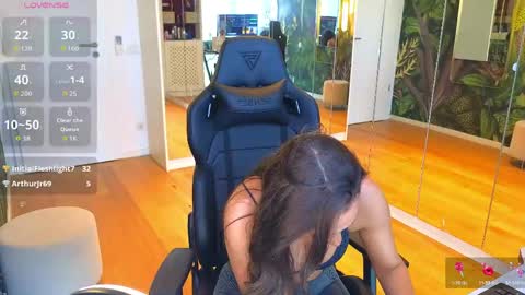 Miley Sin online show from April 16, 1:44 pm