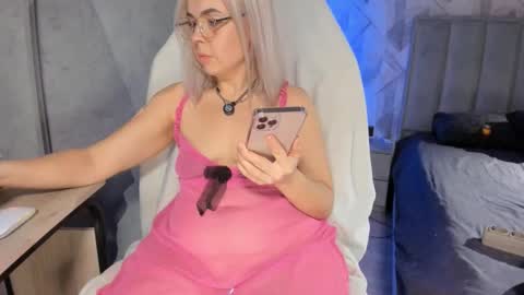 Maria online show from February 18, 9:41 am