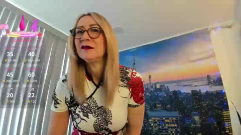 ASHLEY online show from February 26, 2:05 pm