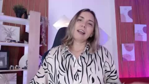 Sara  online show from August 8, 11:07 am