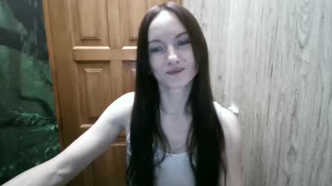 Snapshot of miliah chatting on December 16, 7:10 pm miliah online show from December 16, 7:10 pm
