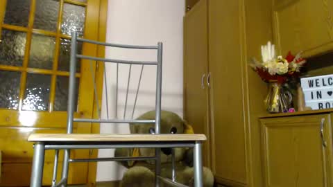 Im  to see you here Pvts are open  I love patterns soo much online show from December 10, 6:11 am