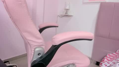 Snapshot of milk_zafira chatting on September 30, 2:28 am milk_zafira online show from September 30, 2:28 am