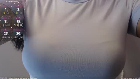 Amira online show from December 12, 3:59 pm