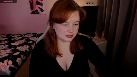 Snapshot of milky_wayx chatting on March 10, 5:43 am Lisa online show from March 10, 5:43 am