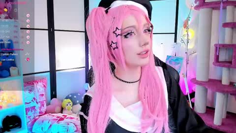 milky cute online show from April 28, 7:40 pm