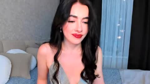 Snapshot of milla__moore chatting on October 7, 4:00 pm milla moore online show from October 7, 4:00 pm