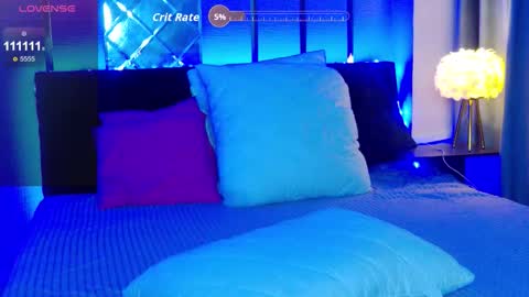 milla_cali online show from January 9, 5:01 am