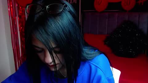 Snapshot of millacounisslosexanal chatting on February 27, 3:05 pm Violeta online show from February 27, 3:05 pm