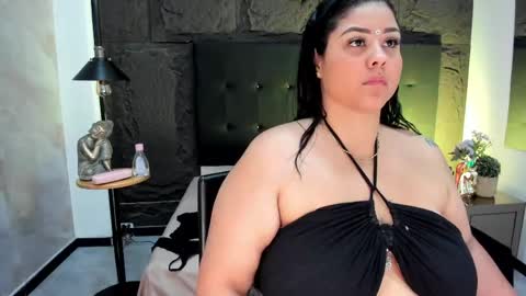 Milla Grey  online show from May 9, 1:13 pm