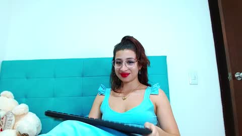 Aleja online show from December 16, 12:15 am