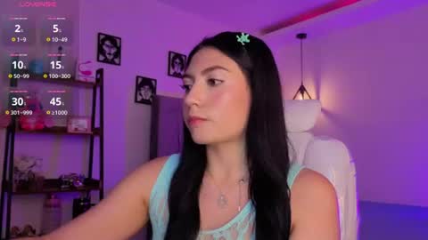 miller_vanessa_ online show from June 25, 9:49 pm