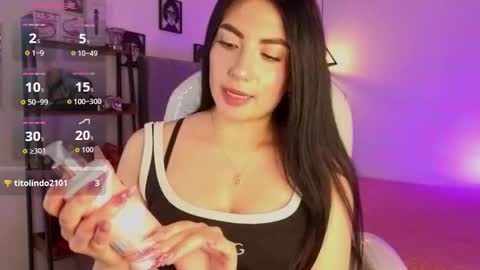 Snapshot of miller_vanessa_ chatting on September 16, 8:39 pm miller_vanessa_ online show from September 16, 8:39 pm