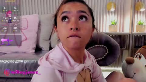 milleyjones_ online show from April 7, 11:45 am