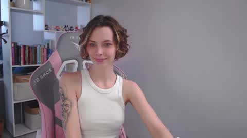Snapshot of milly_ross23 chatting on January 27, 8:07 am Milly online show from January 27, 8:07 am