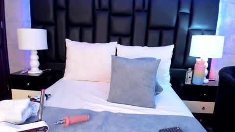 Milu Thomas online show from February 7, 6:13 pm