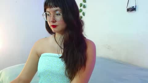 mily_baker online show from February 24, 5:31 pm