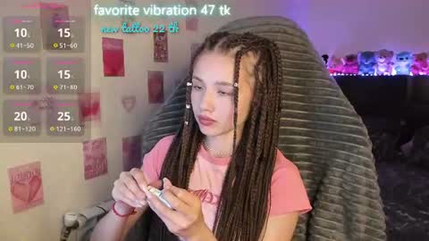 Emily online show from August 4, 4:57 pm
